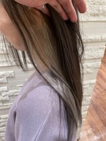 スタイル 廿日市(STYLE)&nbsp;さり気なくかわいいホワイト♪