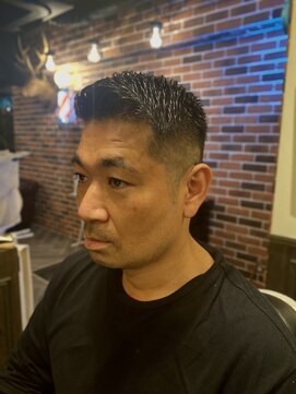 バレス 田町(BALES) [スキンフェード/ツイストスパイラル/田町]