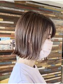 ぱっつんボブ　外はねボブ　ボブ