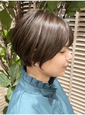 丸みショート耳かけ大人ショートボブ20代30代髪型