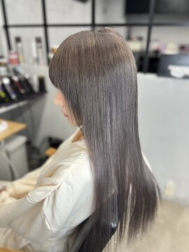 ワン(ONE) ダークグレー