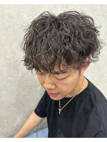 ジェイドゼロウィズアクロス(JADE -zero- with AKROS)&nbsp;波巻きスパイラルツイストスパイラルパーマ