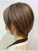 大人可愛いナチュラルショート