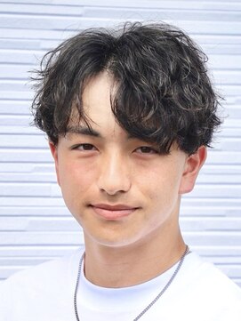 デプト(DEPT.) 波巻きパーマシャドウパーマツイストパーマメンズカット佐賀眉毛