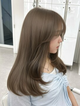 アマトウキョウスマートサロン(AMA TOKYO×Smart Salon) オリーブベージュ  ヘーゼルベージュ  透明感カラー