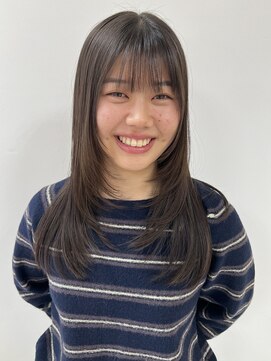 シャルムバイケンジ(Charm.by KENJE) レイヤー/レイヤーカット/ウルフ/ウルフカット/顔周りカット