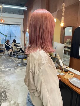 チャプター 問屋町(chapter) 顔まわりレイヤーカットペールオレンジ髪質改善ケアブリーチ