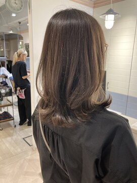 シェノン 赤羽店(CHAINON) ココアグレージュ赤みのないカラーで艶感を取り戻す赤羽美容院