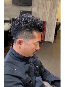 ヴォーレヴ(BEAUreve)の写真/ONもOFFも楽しめる男前スタイル！幅広い世代に人気のパーマで決まる髪型
