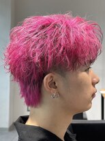 オーシャントーキョー 神戸(OCEAN TOKYO KOBE)&nbsp;ネオンピンク無造作センターパート