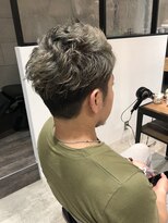 ビヨウシツ ポスタ&nbsp;ショートレイヤーかき上げヘア　正木ゆかり