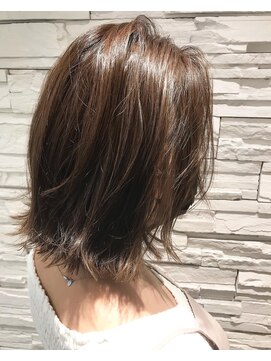 ブリッジ バイ ヘアステージナウ(BRIDGE by hair stage now) クリアグレージュ♪パツっとボブ☆