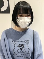 オンザ(ONTHE)&nbsp;チラ見せインナーカラー ショートボブ  顔まわりレイヤー