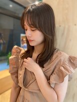 アンガーデン(Une GARDEN)&nbsp;くびレイヤー エモージュ シルキーベージュ グレージュ 顔周り