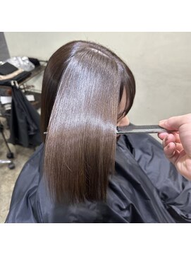 サロンドミルク 原宿(salon de MiLK) 乾かすだけでまとまる艶髪へ