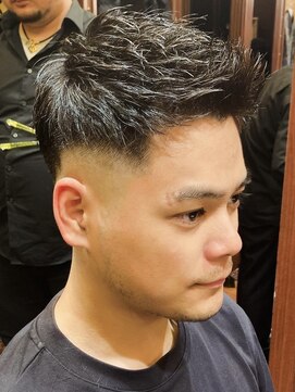 ブロートーキョー(BroTokyo) MEN'Sミドルロースキンフェード外国人風ジェットモヒカン