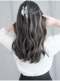 ハイライトショートヘアレイヤーカットダブルカラー