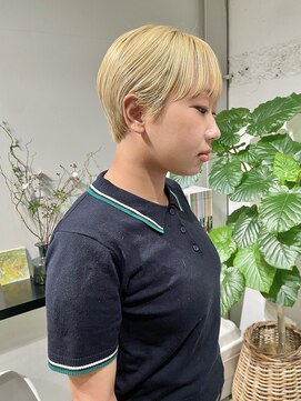 クリアーオブヘアー 栄南店(CLEAR of hair) ブロンドショート/RIHO