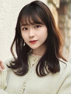 ミラリー トウキョウ(Mirareee Tokyo) 王道モテエアリーヘアグレーベージュシースルーぱっつん