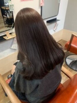 クラシオン(CURACION)の写真/[月曜OPEN/女性stylistのみ]1人1人のお悩みに合わせた髪質改善で、柔らかな質感となめらかな指通りへ♪