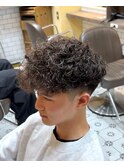 スペインカール フェード 海外風 メンズパーマ