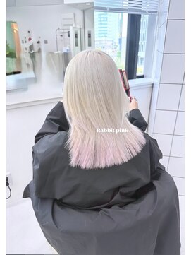 ギア(GEAR.) 【ホワイト特化美容師】Rabbit pink