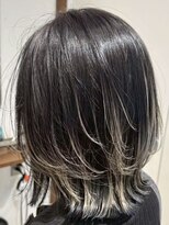 ルイ(ROUIS produced by LUCK 津田沼)&nbsp;ROUIS 津田沼 デザインカラー×シルバー