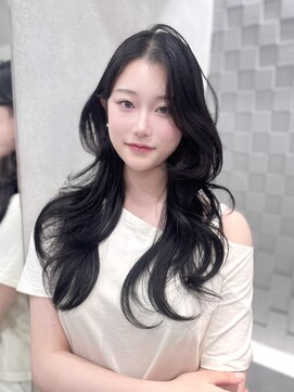 《LUNA》ブルーブラック/クリアブラック/ワンホンヘア/くびれ