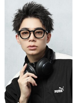 テンバイリップスヘアー(TEN by LIPPS hair) 黒髪ツーブロソフトツイストスパイラルスパイキーショート