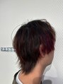 ルネッサンスヘアー ラファエロ(RAFFAELLO)&nbsp;ワンブリーチでできるワインレッド全体の色とマッチしてますね。