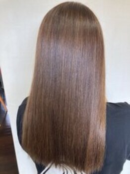 美容室 アミューズ(amuse)の写真/頭皮や髪への負担を抑えたメテオカラーで、髪の傷みを最小限に抑えて透明感と艶のある美髪を叶えます☆