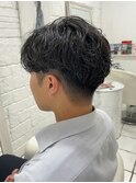 ビジネスにも◎シャドウパーマ