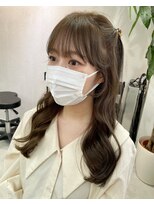 リュンヌ(Lune)&nbsp;くすみベージュ×ミディアム