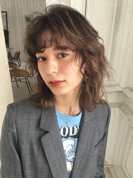 ローブ アオヤマ(LOAVE AOYAMA) 【LOAVE】 スモーキーカラー ミディアム / レイヤーロブ