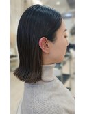 切りっぱなしボブ　