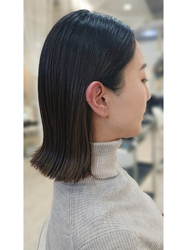 シアニスタ 切りっぱなしボブ