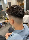 バーバー フェードカット/ツーブロック/刈り上げ/アップバング