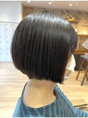 前下がりショートボブ