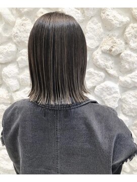 ルア モアナ バイ ヘッドライト 小田原2号店(Lua Moana by HEADLIGHT) #バレイヤージュ#アッシュ#切りっぱなしボブ