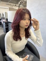 ジエクト カナウ(The Ect canow)&nbsp;レイヤーカットセミミディ似合わせカットボルドーカラー