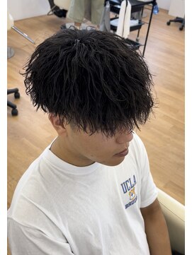 ビカム 名駅(become) ツイストスパイラルパーマメンズマッシュ