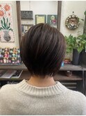 ショートボブ