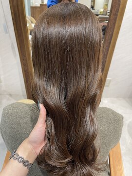 アドア 横浜(ADORE) 【ADORE横浜】オリーブベージュ×セミロング