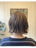 冬のやわらかボブスタイル