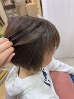 アミュー(amiu) 白髪ぼかしハイライト