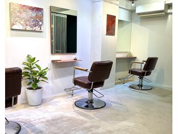 THOMPSON ST.HAIR 番町【トンプソンストリートヘアーバンチョウ】