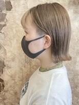 マギーヘア(magiy hair)&nbsp;magiyhair【nico】刈り上げ　ハイトーン　外はねボブ