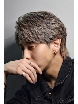 メンズオルズ 渋谷(MEN'S ALLZ) ローライトカラーセンターパートフェザーショートメンズウルフ