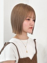 カシェル トウキョウ(Cashel Tokyo)&nbsp;ブリーチなしベージュ　ボブ　ライトニングダブルカラー必須