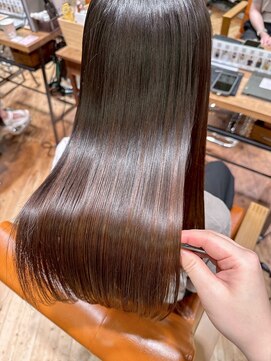 リュミエ ドゥ マッシュ(Lumier de mashu) 【大阪/梅田/茶屋町/中崎町】触れたくなる美髪トリートメント